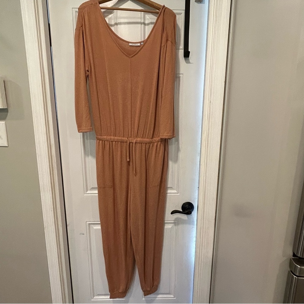 Serra Womens L Jumsuit V Neck Tie Waist Jogger Pant Athleisure Soft Comfy Beige